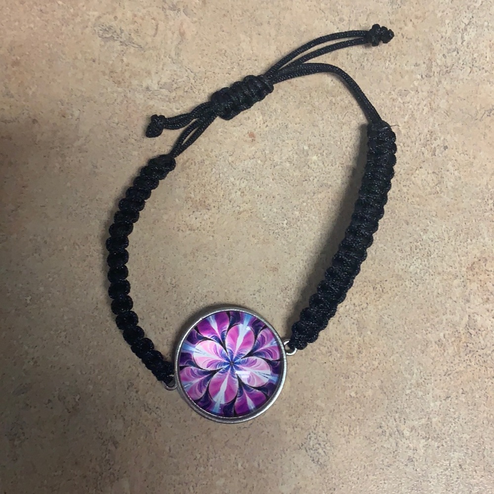 Paparazzi Woman’s Pendant Bracelet